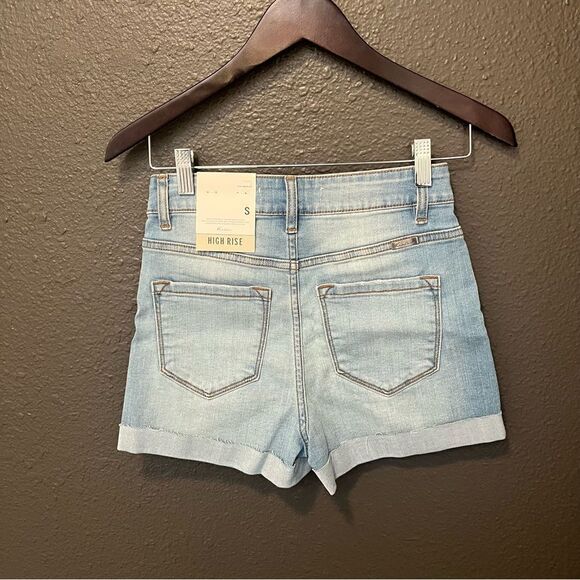 KanCan Jess Ultra High Rise Shorts - Picture 10 of 16